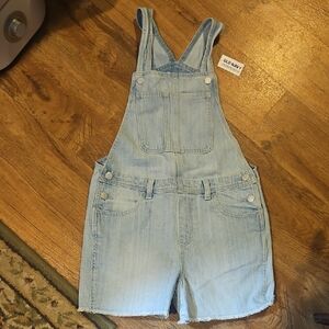 NWT Old Navy Girls Denim Overall Shorts Size 10-12